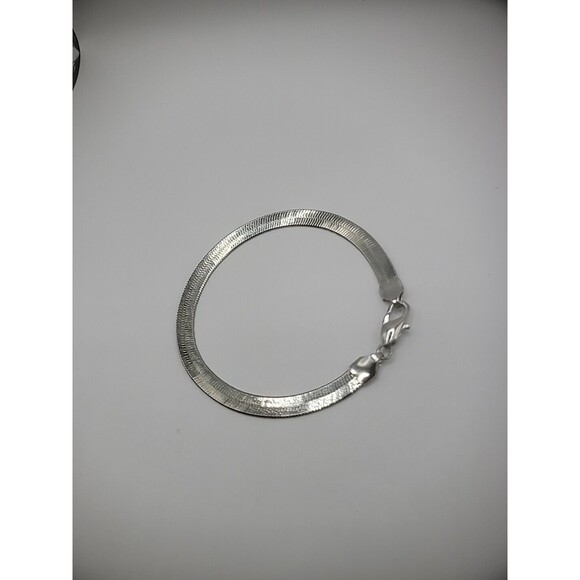 Vintage Silver Tone Bracelet Smooth Link Jewelry Costume - Picture 10 of 11